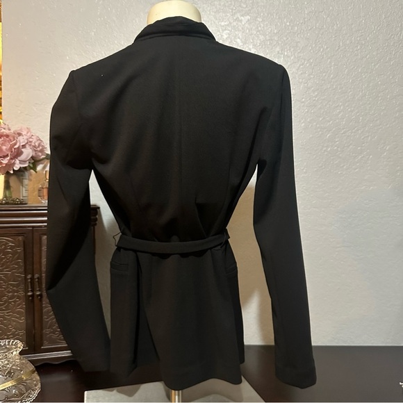 White House Black Market Classic Black Tie-Waist Blazer - Picture 3 of 5